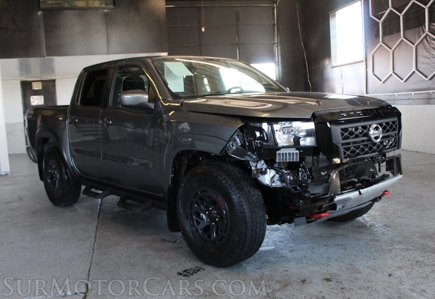 2025 Nissan Frontier PRO-4X - Image 3
