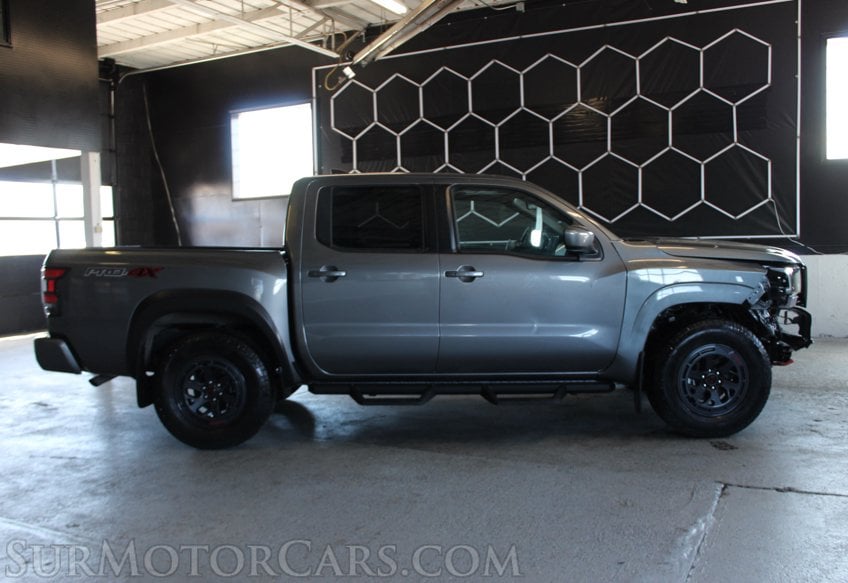 2025 Nissan Frontier PRO-4X - Image 9