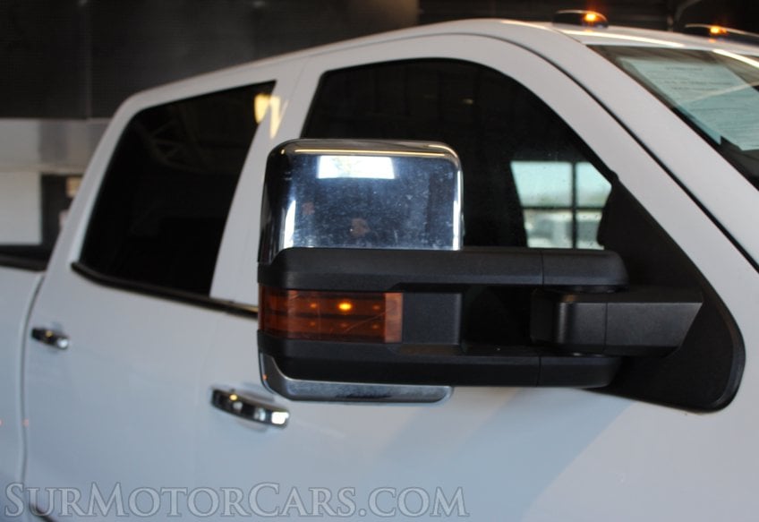 2017 GMC Sierra 3500HD - Image 24
