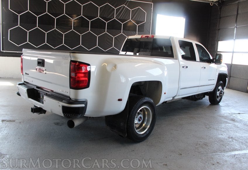 2017 GMC Sierra 3500HD - Image 8