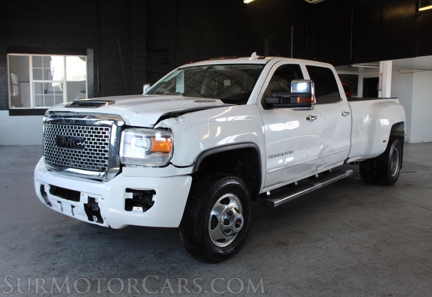 2017 GMC Sierra 3500HD - Image 2