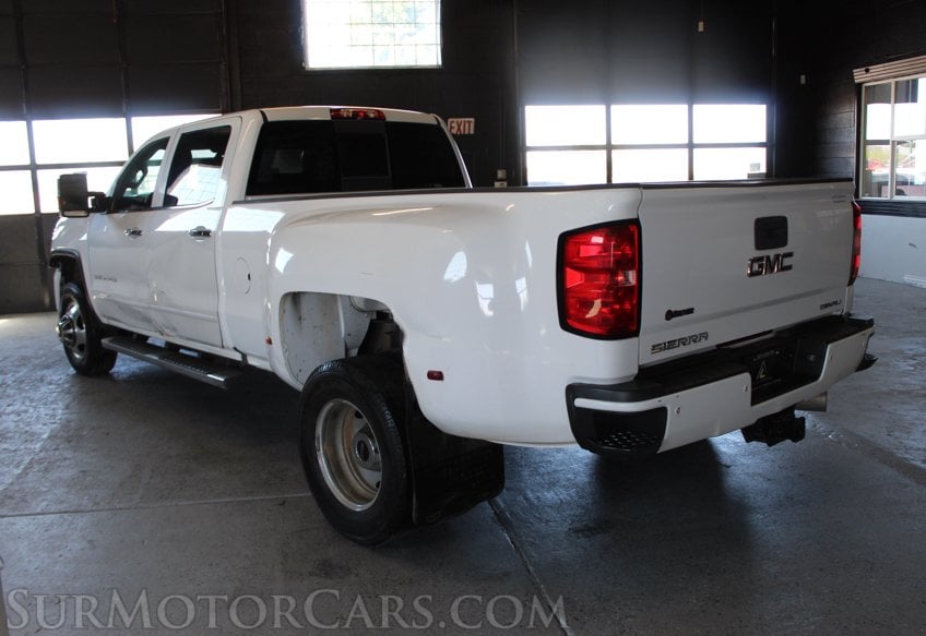 2017 GMC Sierra 3500HD - Image 7