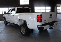 2017 GMC Sierra 3500HD - Image 7