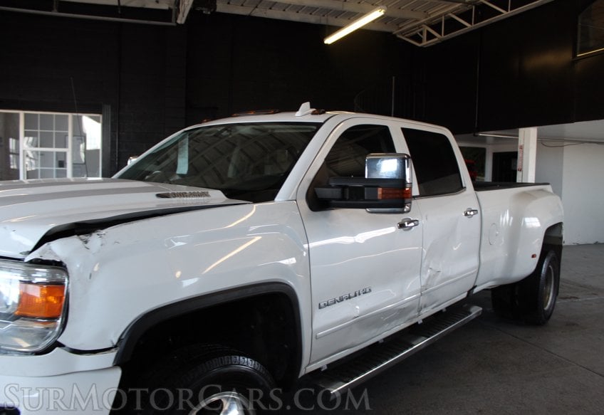 2017 GMC Sierra 3500HD - Image 14