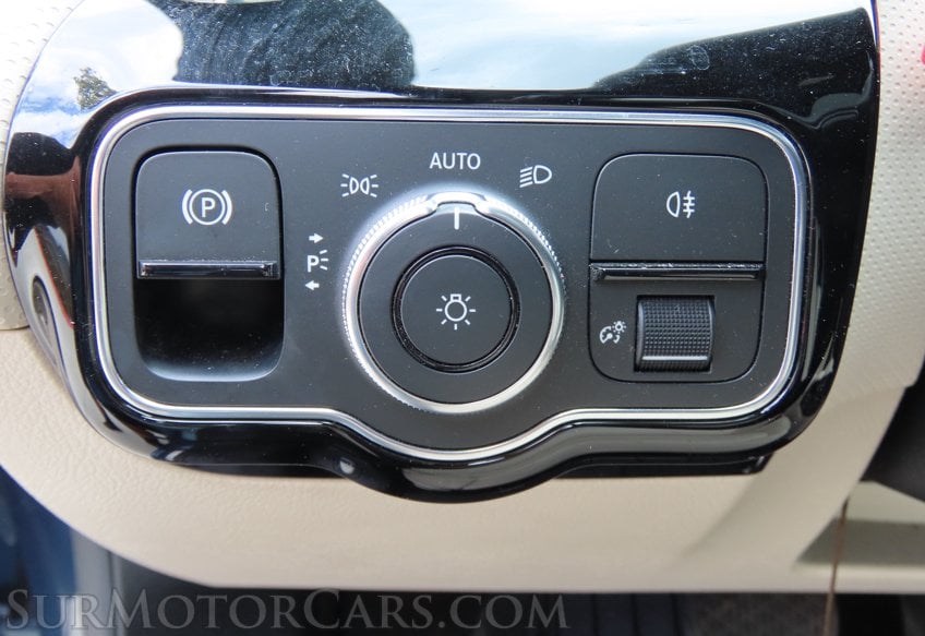 2021 Mercedes-Benz A-Class 4MATIC - Image 45