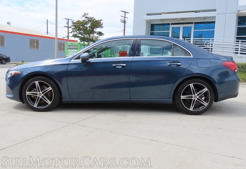 2021 Mercedes-Benz A-Class 4MATIC - Image 9