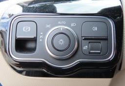 2021 Mercedes-Benz A-Class 4MATIC - Image 41