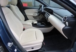 2021 Mercedes-Benz A-Class 4MATIC - Image 25