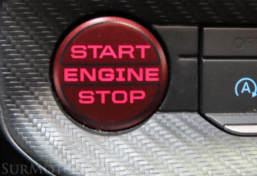 2024 Ford Mustang GT - Image 25