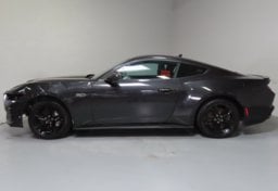 2024 Ford Mustang GT - Image 5