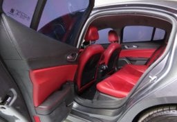 2018 Alfa Romeo Giulia - Image 42