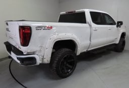 2021 GMC Sierra 1500 AT4 6.2L - Image 8