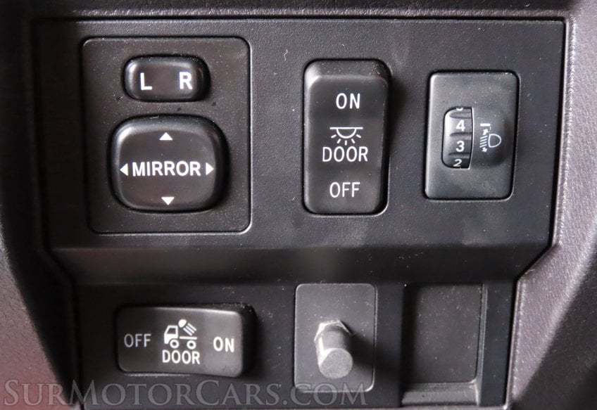 2016 Toyota Tundra SR - Image 25