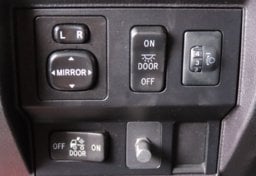 2016 Toyota Tundra SR - Image 25