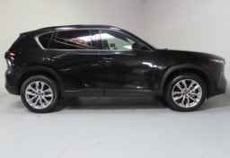 2026 Mazda CX-5 Preferred - Image 5