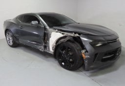 2016 Chevrolet Camaro 1LT - Image 2