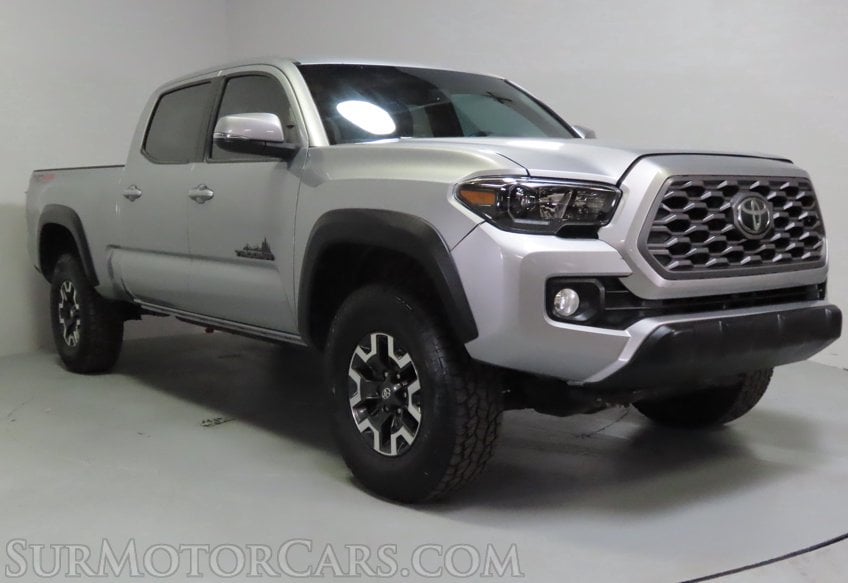 2021 Toyota Tacoma TRD Off-Road - Image 3