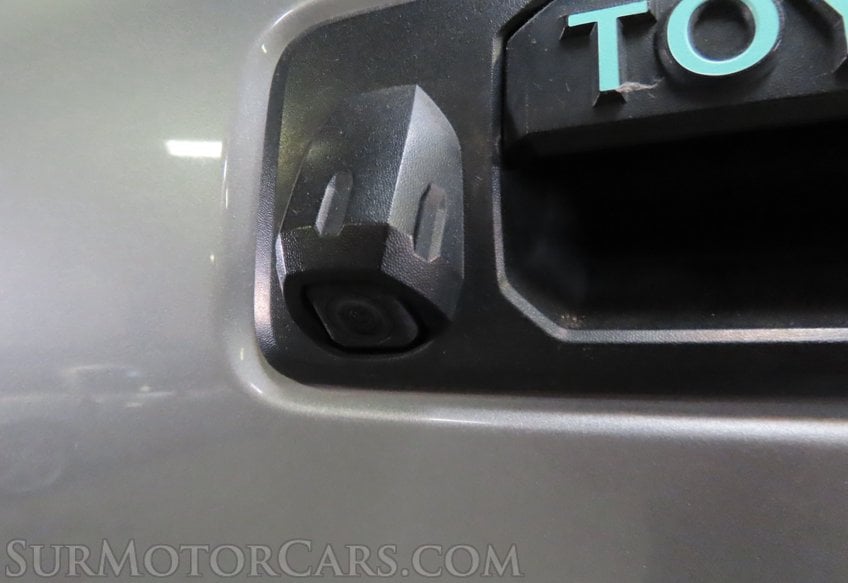 2021 Toyota Tacoma TRD Off-Road - Image 39