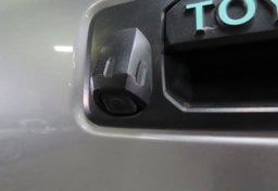 2021 Toyota Tacoma TRD Off-Road - Image 39