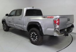 2021 Toyota Tacoma TRD Off-Road - Image 10