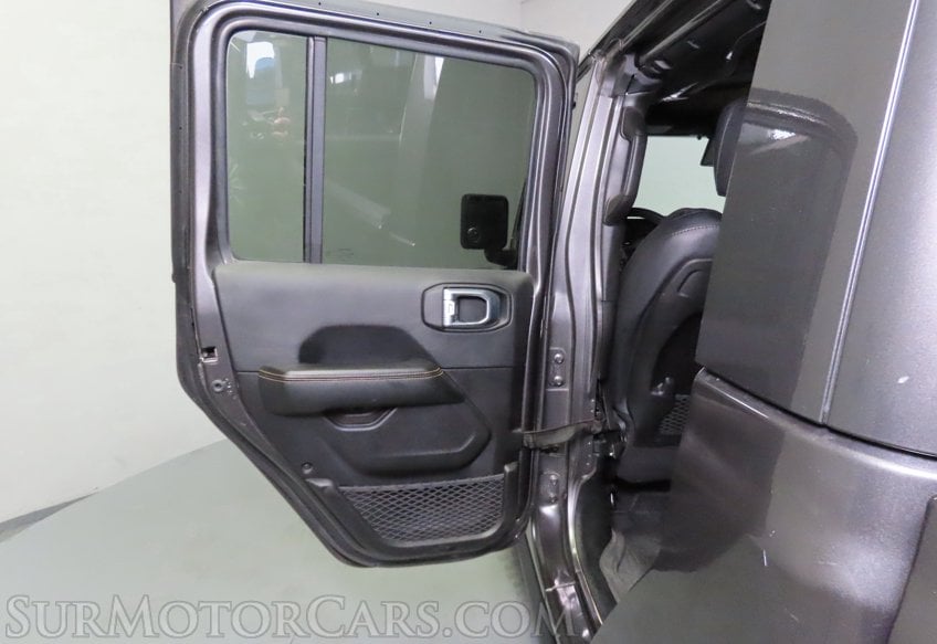 2024 Jeep Gladiator Sport - Image 17