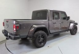 2024 Jeep Gladiator Sport - Image 7