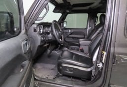 2024 Jeep Gladiator Sport - Image 19