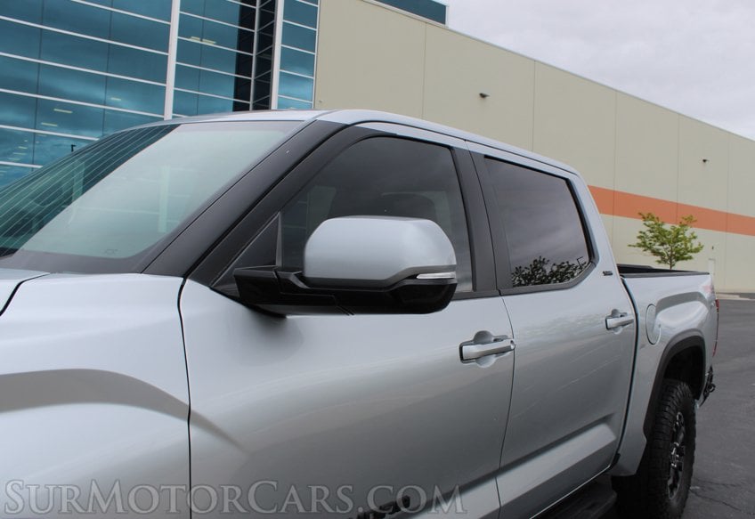 2024 Toyota Tundra 4x4 SR5 - Image 14