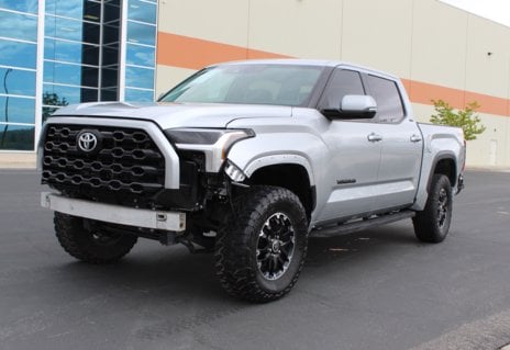 2024 Toyota Tundra 4x4 SR5