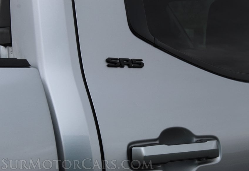 2024 Toyota Tundra 4x4 SR5 - Image 29