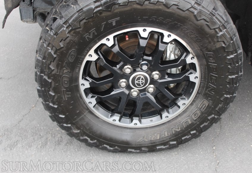 2024 Toyota Tundra 4x4 SR5 - Image 63