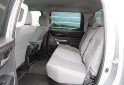 2024 Toyota Tundra 4x4 SR5 - Image 41