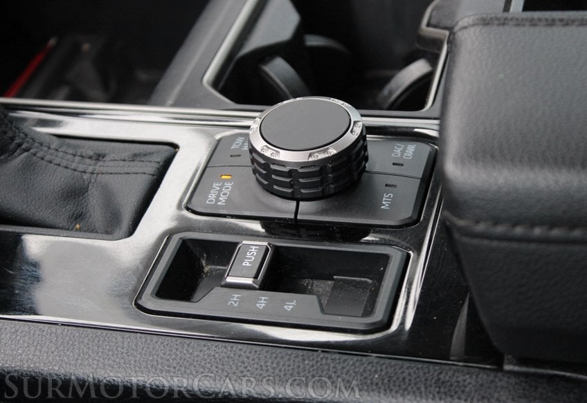 2024 Toyota Tundra 4x4 SR5 - Image 55