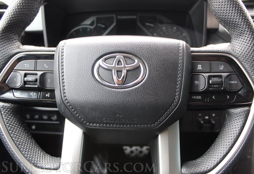 2024 Toyota Tundra 4x4 SR5 - Image 47