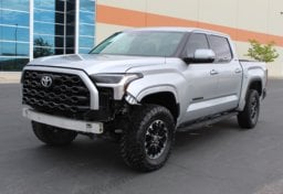 2024 Toyota Tundra 4x4 SR5 - Image 5