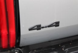 2024 Toyota Tundra 4x4 SR5 - Image 31