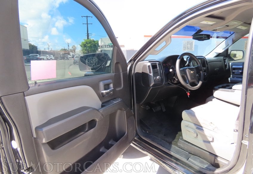 2017 Chevrolet Silverado 1500 - Image 19