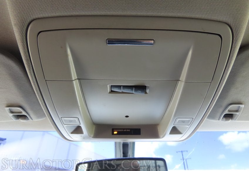 2017 Chevrolet Silverado 1500 - Image 36