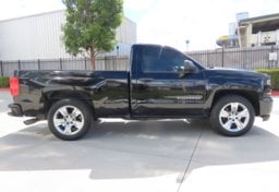 2017 Chevrolet Silverado 1500 - Image 6