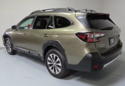 2025 Subaru Outback Limited - Image 47