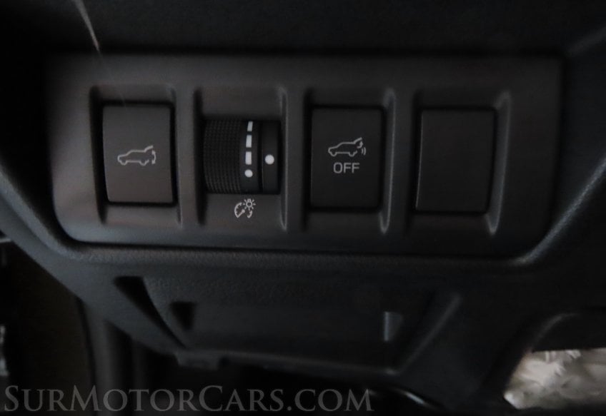 2025 Subaru Outback Limited - Image 23