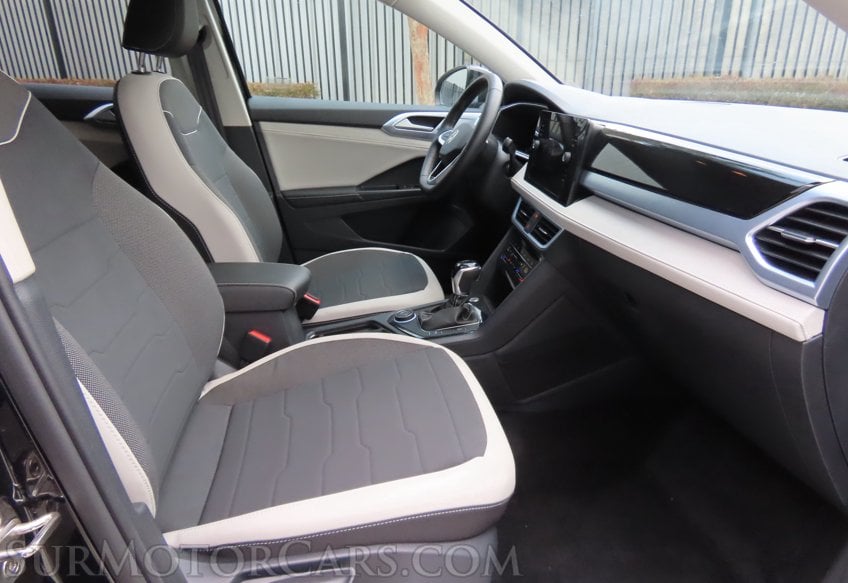 2026 Volkswagen Taos SE 4Motion - Image 23
