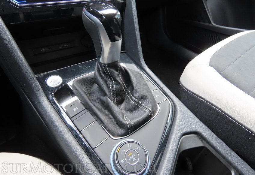 2026 Volkswagen Taos SE 4Motion - Image 40