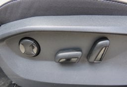 2026 Volkswagen Taos SE 4Motion - Image 45