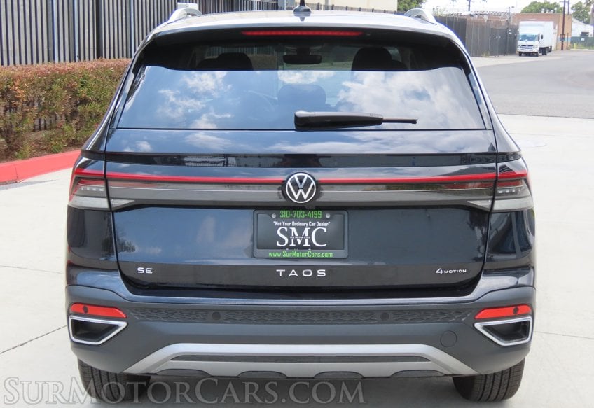 2026 Volkswagen Taos SE 4Motion - Image 12