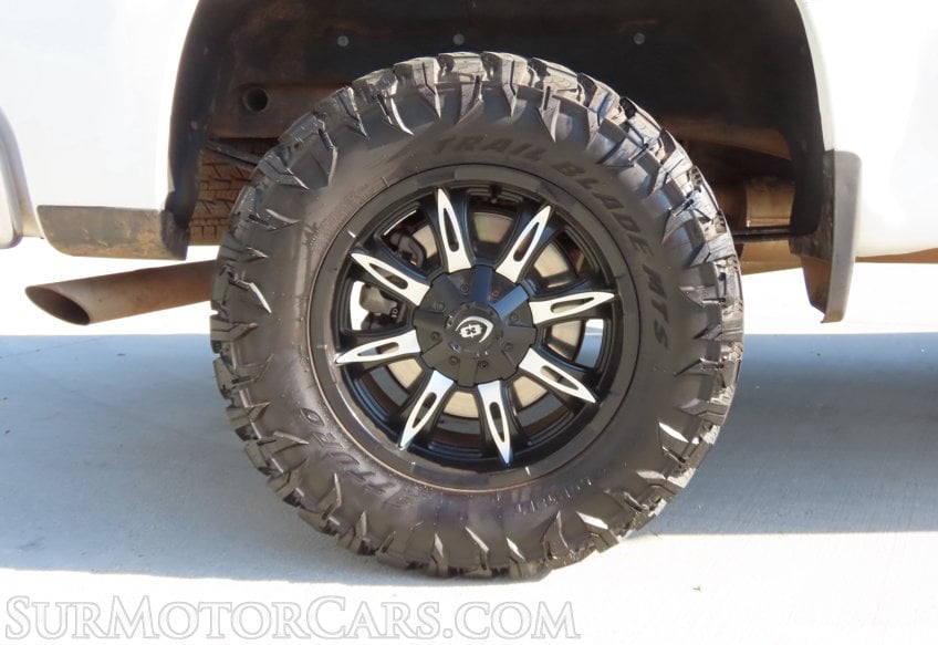 2019 Chevrolet Silverado 1500 LT - Image 62