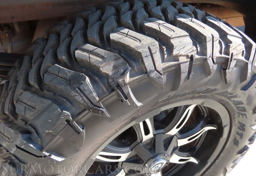 2019 Chevrolet Silverado 1500 LT - Image 19