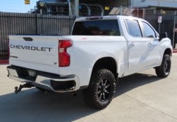 2019 Chevrolet Silverado 1500 LT - Image 8