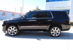 2017 Cadillac Escalade Luxury - Image 9