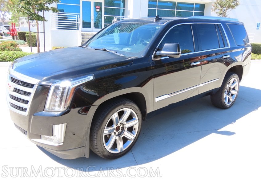 2017 Cadillac Escalade Luxury